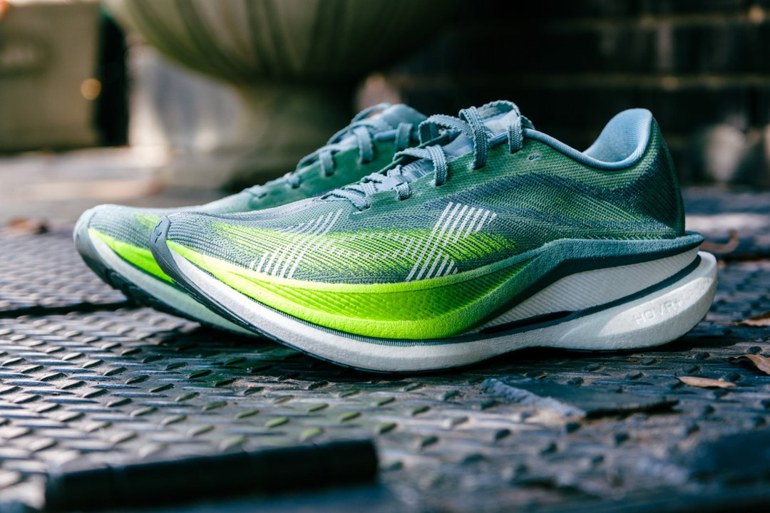 UNDER ARMOUR VELOCITI ELITE 3