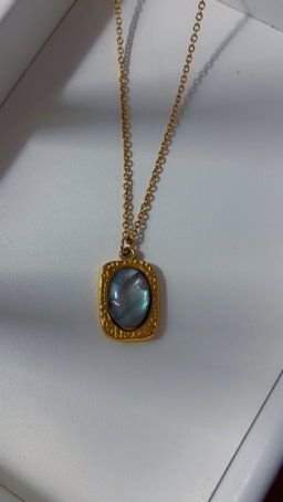 Black Pearl Necklace 