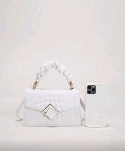 Fashionable Solid Color Crease Hand Bag, Cloud Bag, Crinkle Bag, Crocodile Print, Large Capacity, Stylish Women Handbag, Suitable For Shopping, Wallet, Shopping, Young Women, College Students, Newbies, White-Collar Workers. Ideal For Office, University, Work, Business, Commuting, Outdoor Activities, Travel And Outing