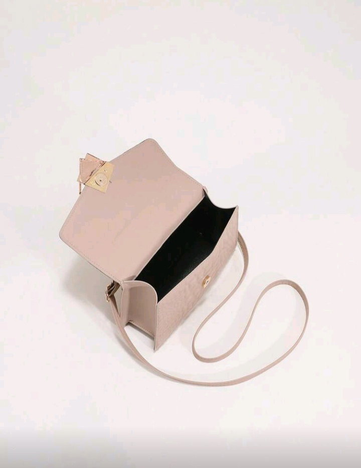 Fashionable Solid Color Crease Hand Bag, Cloud Bag, Crinkle Bag, Crocodile Print, Large Capacity, Stylish Women Handbag, Suitable For Shopping, Wallet, Shopping, Young Women, College Students, Newbies, White-Collar Workers. Ideal For Office, University, Work, Business, Commuting, Outdoor Activities, Travel And Outing_3