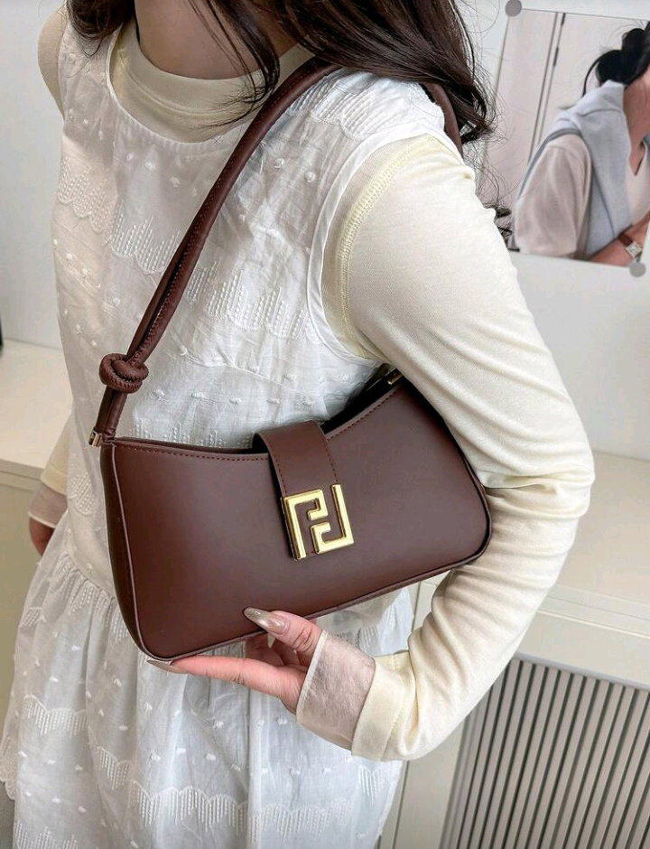 New Luxury Solid Color Versatile Women Shoulder Bag_0
