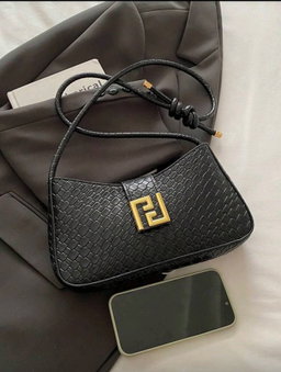 New Luxury Solid Color Versatile Women Shoulder Bag