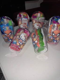 Kids goodies cup