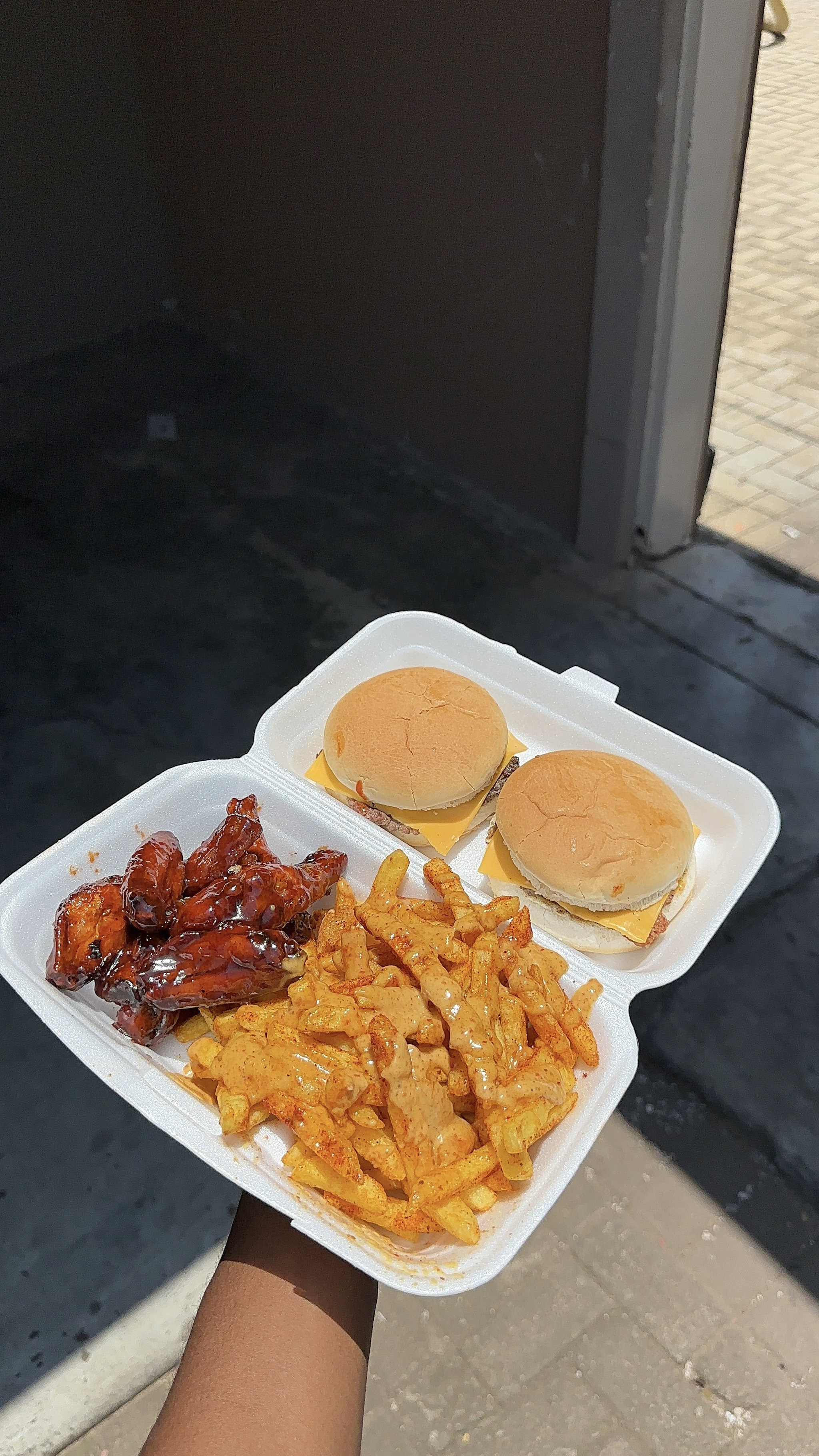 Regular platter + Six Dunked Wings_1