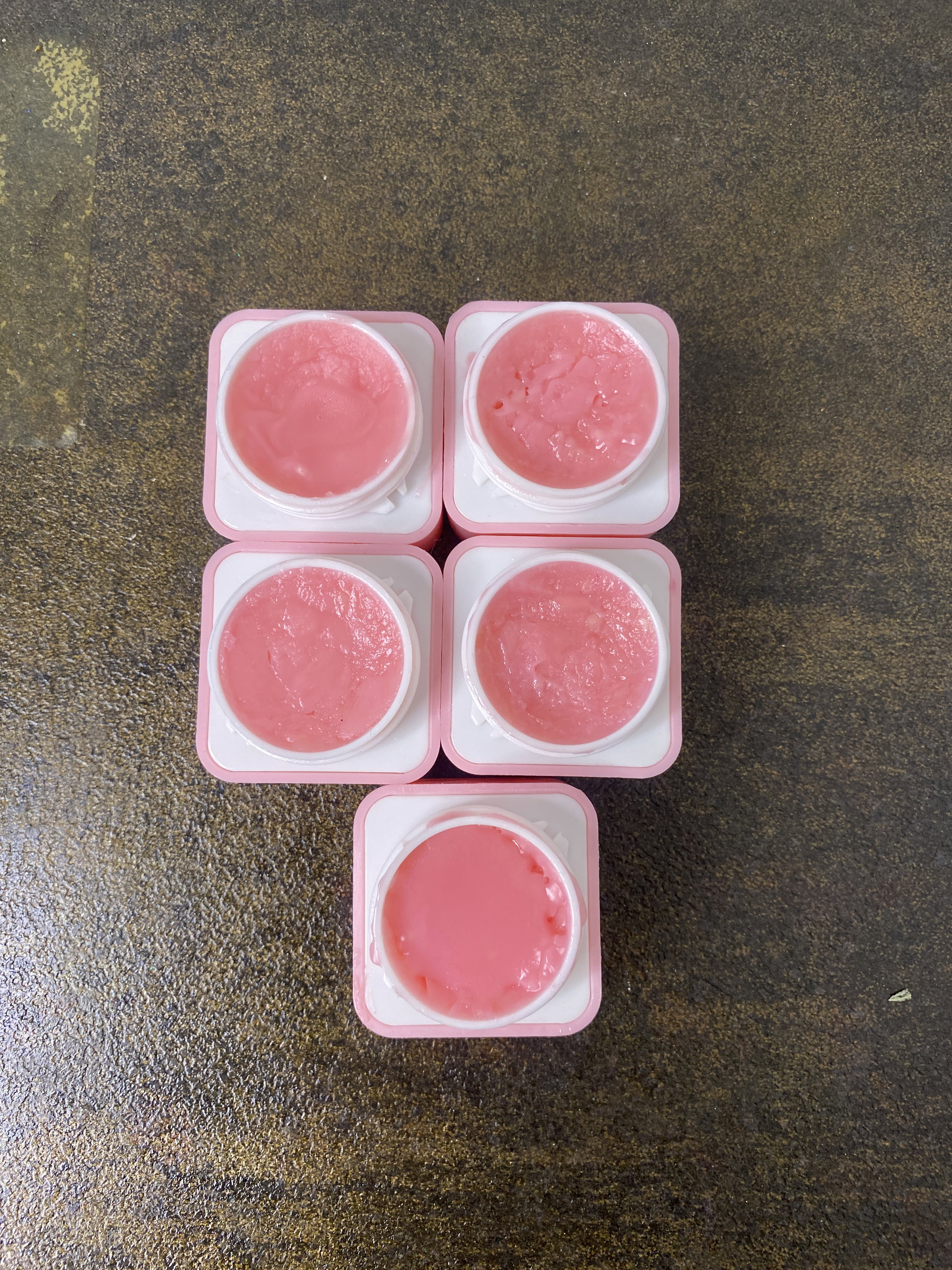 LIP BALM_0