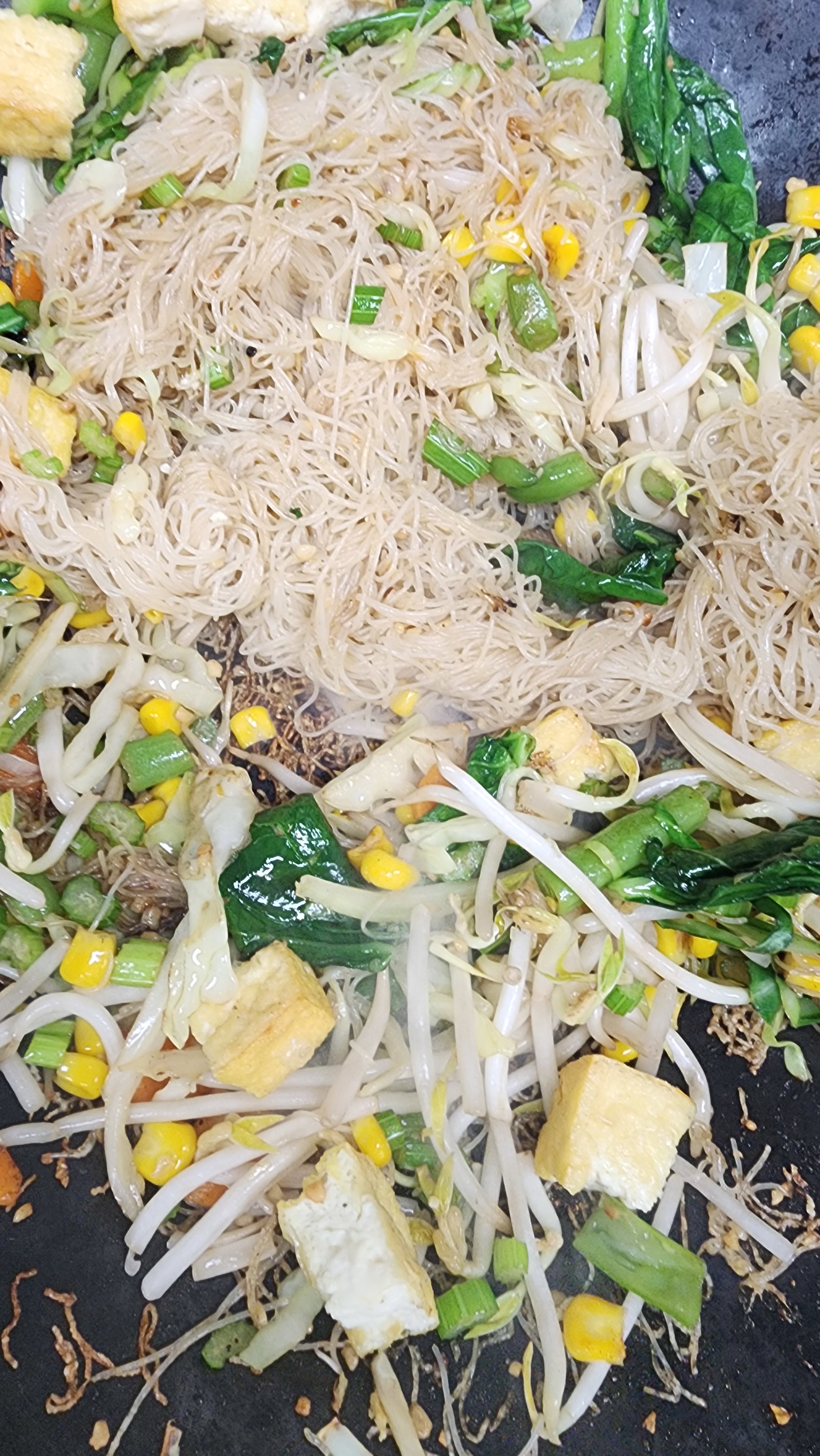 Vegan Bihun Goreng (rice vermicelli)- Tray_1