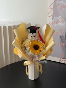 (GP002) Graduation Ping Pong Mixed Bouquet 