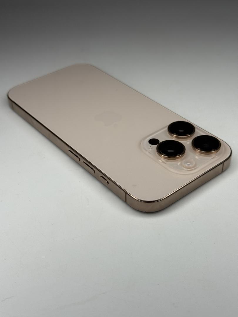 iPhone 16 Pro _1