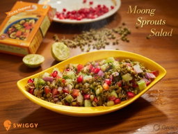 🥗 Healthy Sprouts – Green Moong