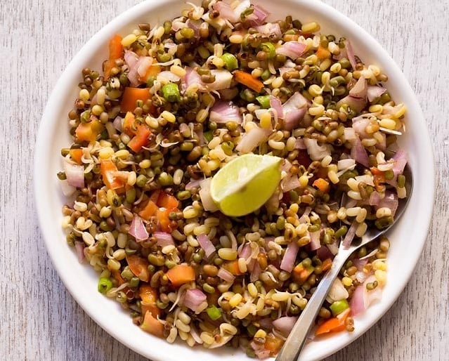 🥗 Healthy Sprouts – Green Moong_5