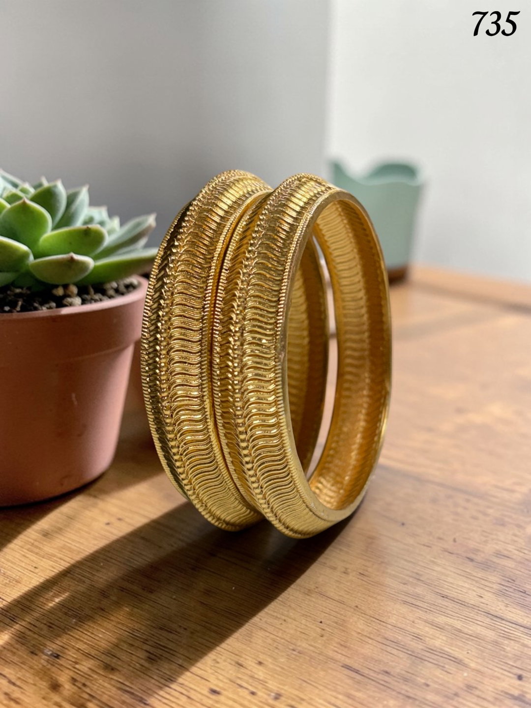 Bangles_106045_Mat