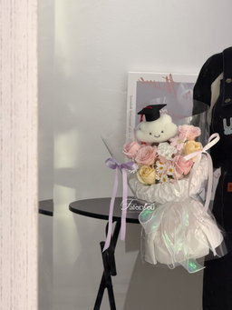 (GC002) Graduation Cloud Doll Soap Flower Bouquet 