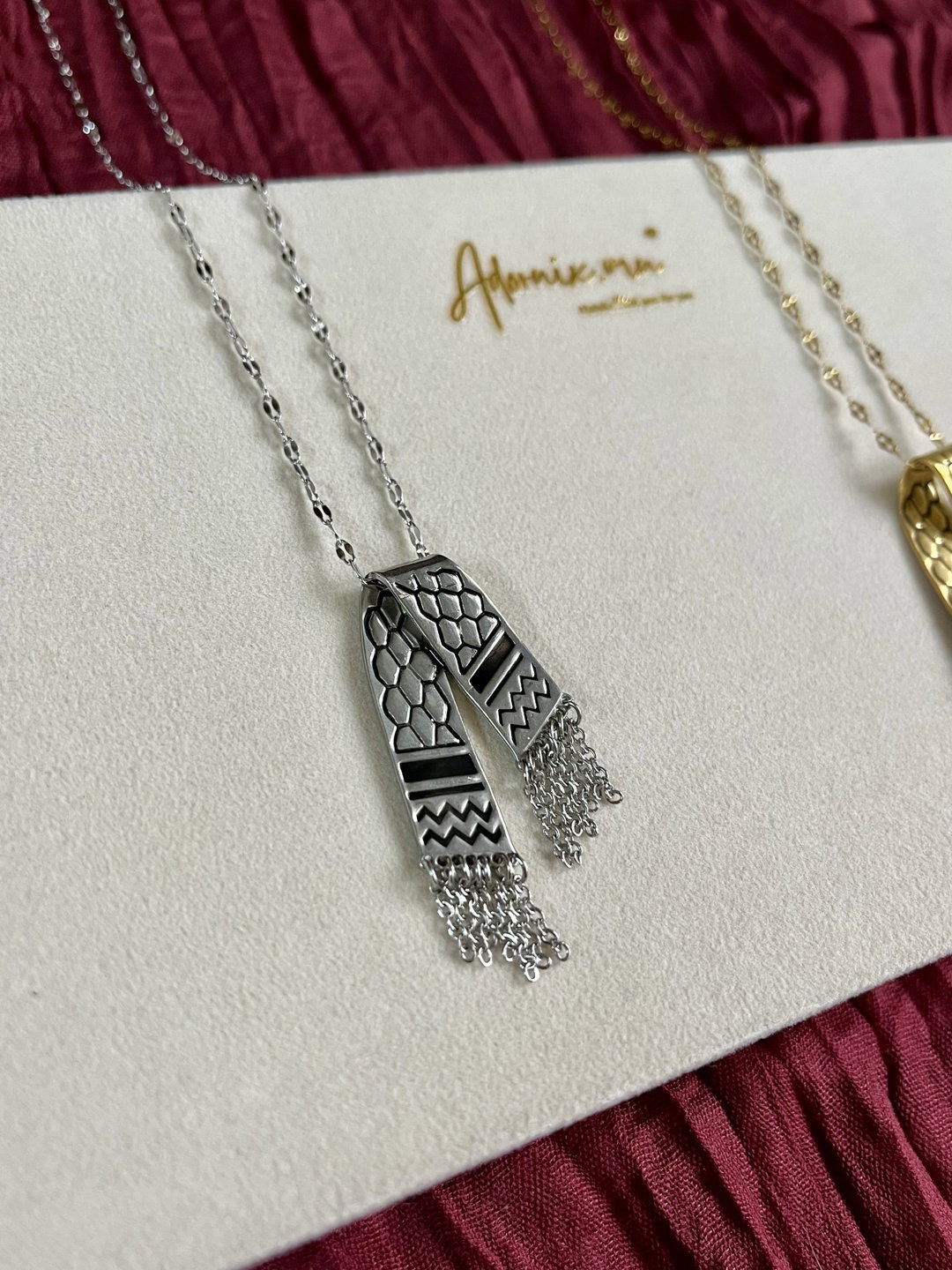 Keffiyeh Necklace - Silver 