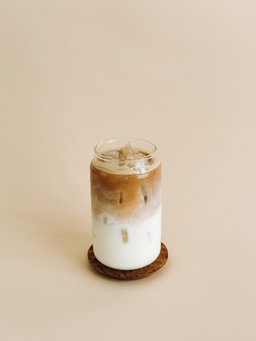 Iced Vanilla Latte