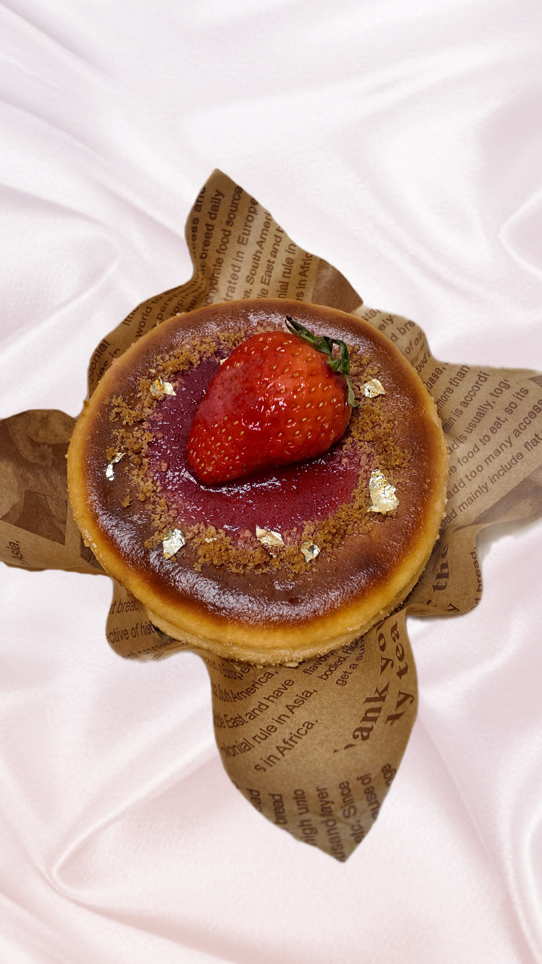 Strawberry Burnt Basque Cheesecake 4 Inch_0