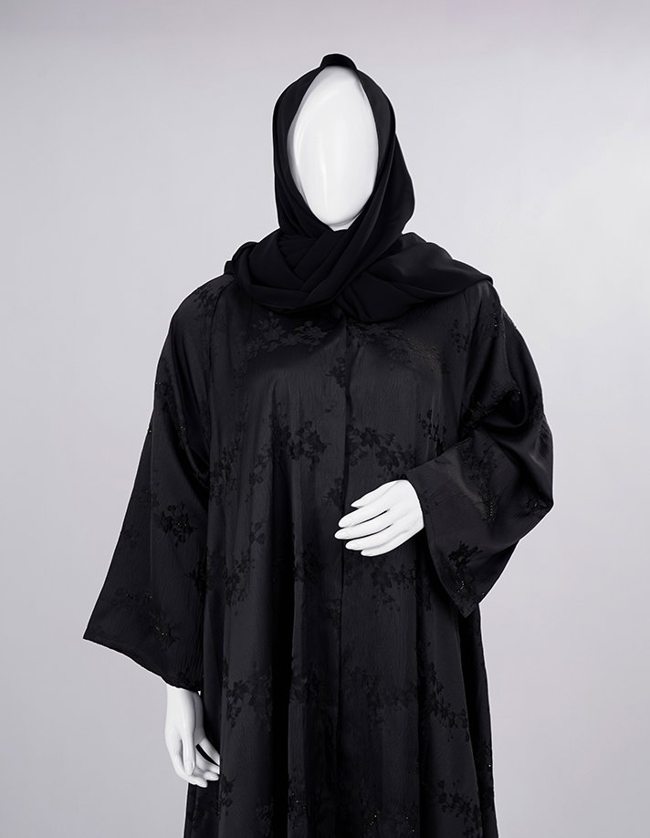 Velvet Bloom Textured Black Abaya_2