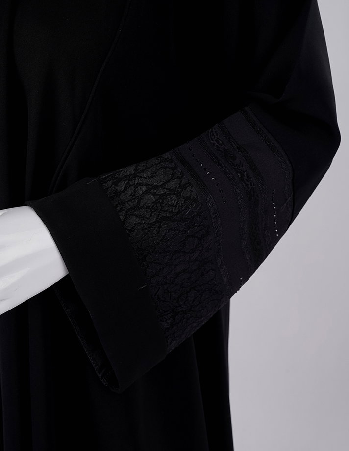 Royal Lace Cuff Premium Black Abaya_5