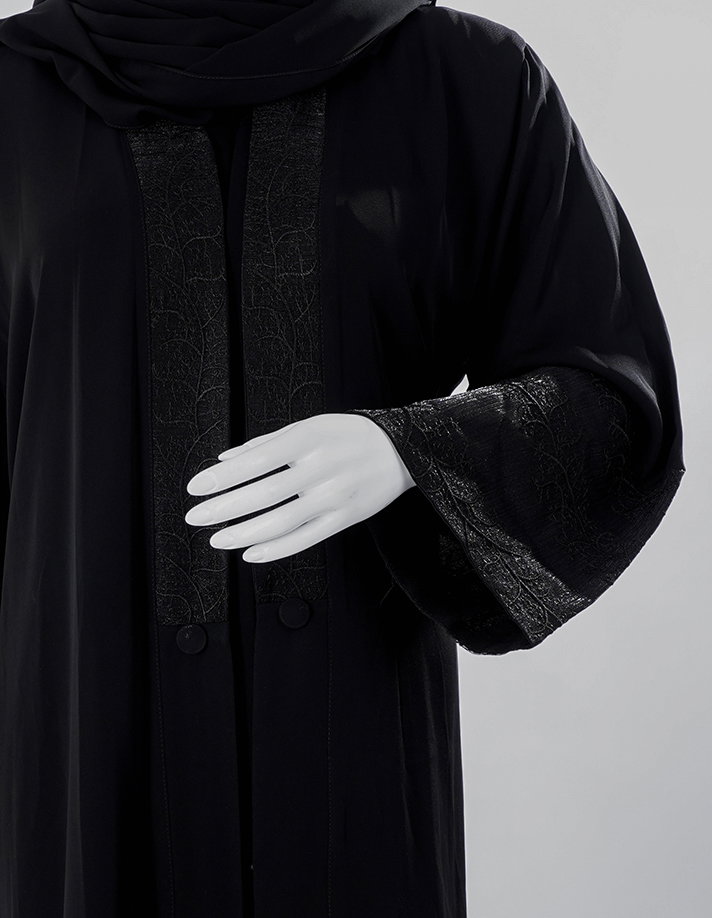 Noir Classic Embroidered Abaya_5
