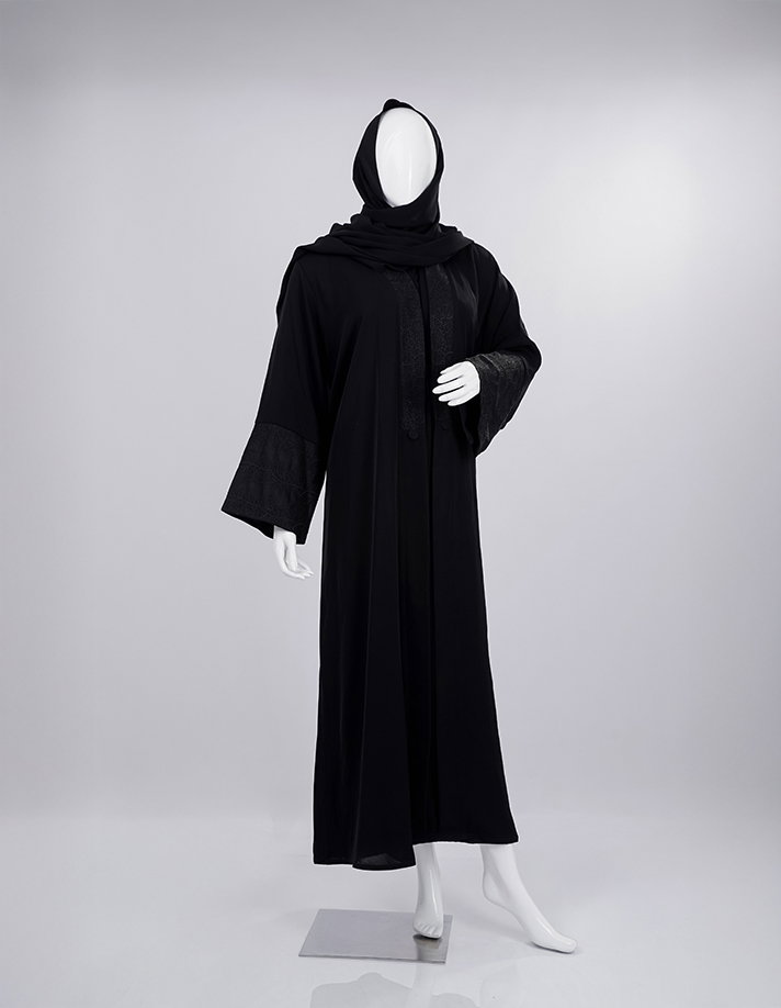 Noir Classic Embroidered Abaya_2
