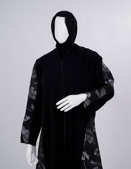 Midnight Blossom Abaya