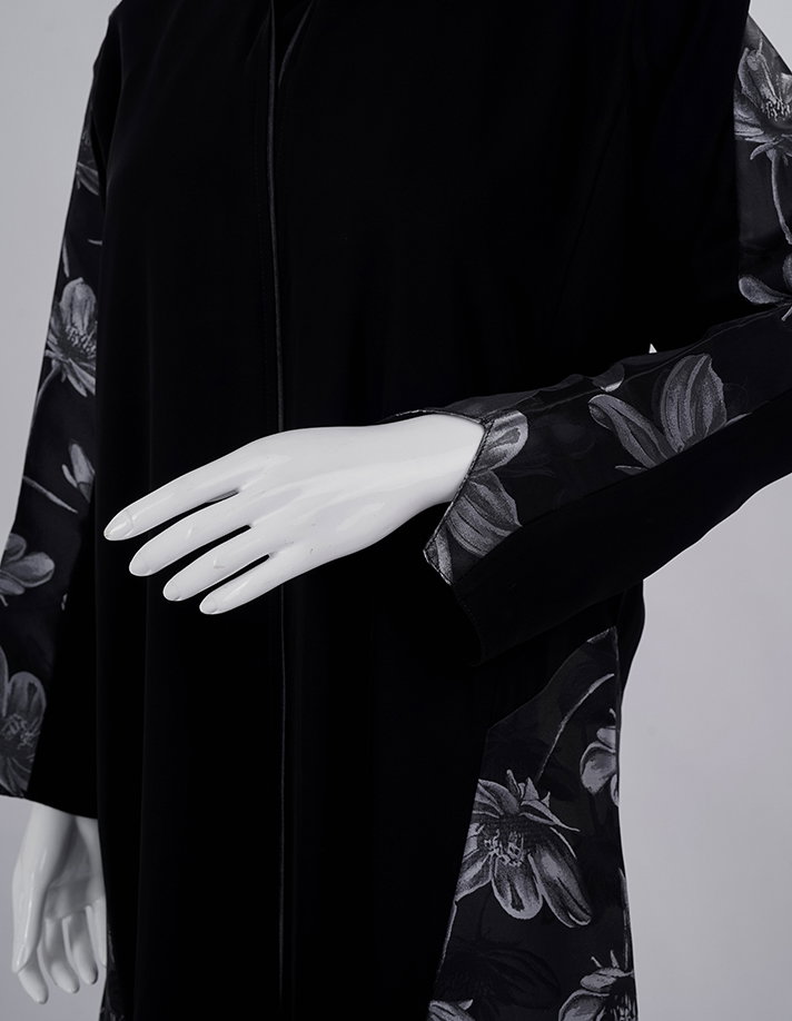 Midnight Blossom Abaya_4