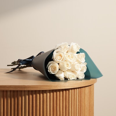 Dreamy White Roses Bouquet | 12 Flowers_0