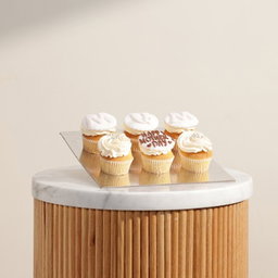 Floward Happy Mother’s Day Cupcakes