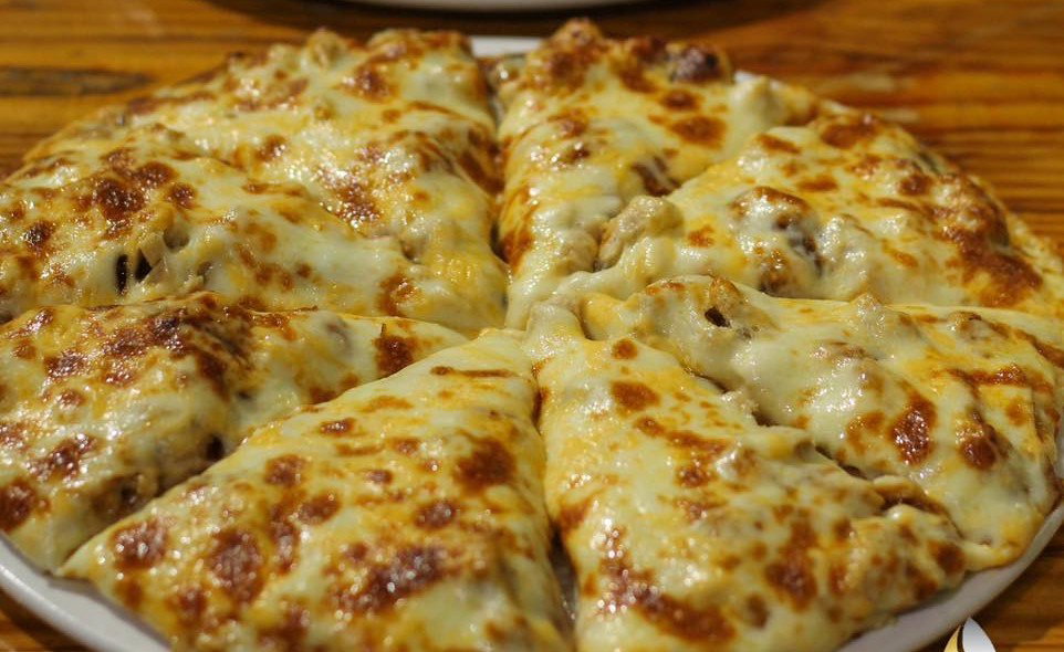 Cheesy Steak Pizza Large_0