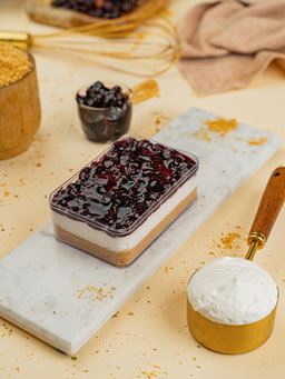  Blueberry Cheesecake ( for 2 person ) 