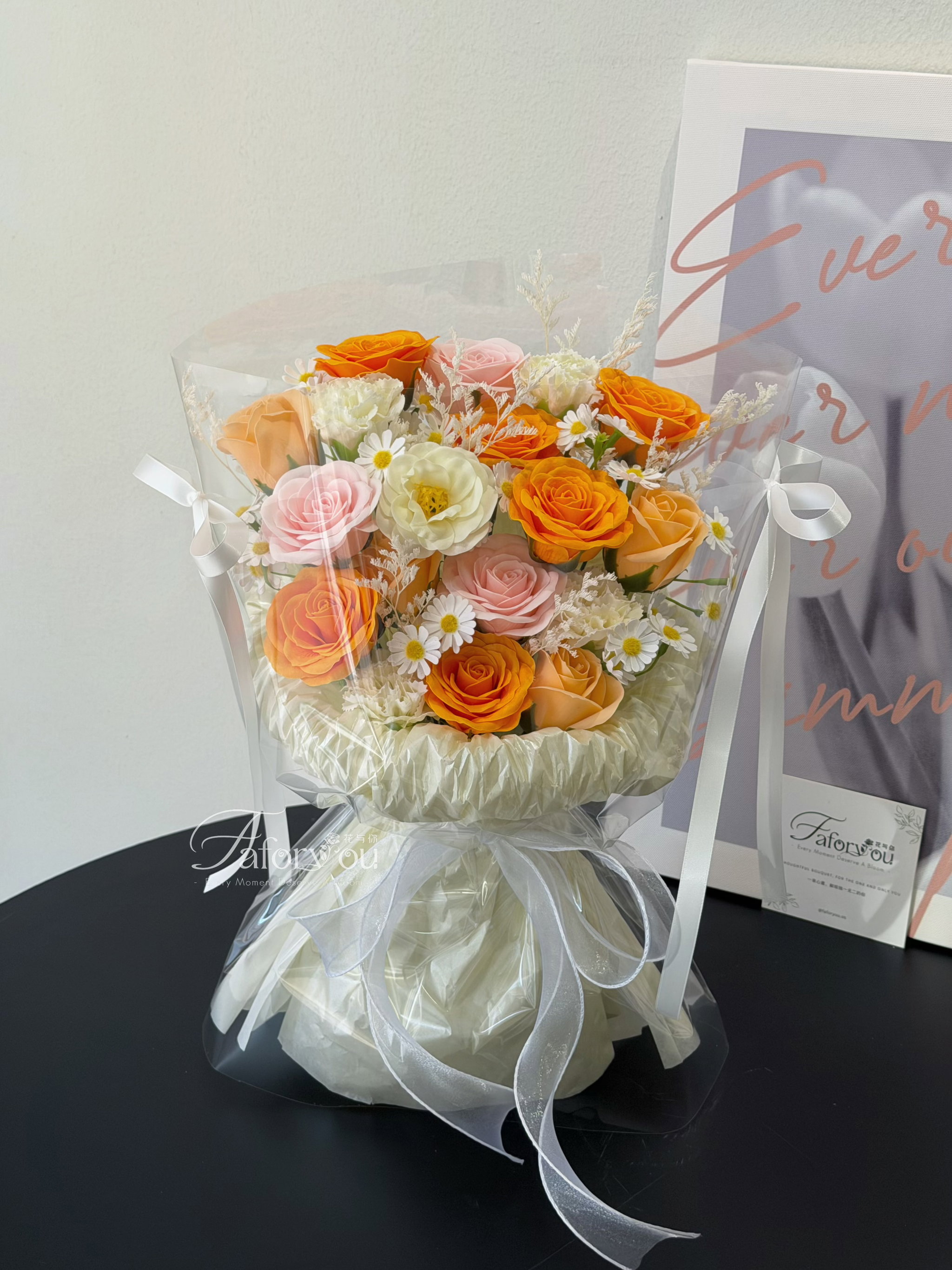 Orange Soap Flower Mixed Transparent Bouquet | 泡泡花束  _0