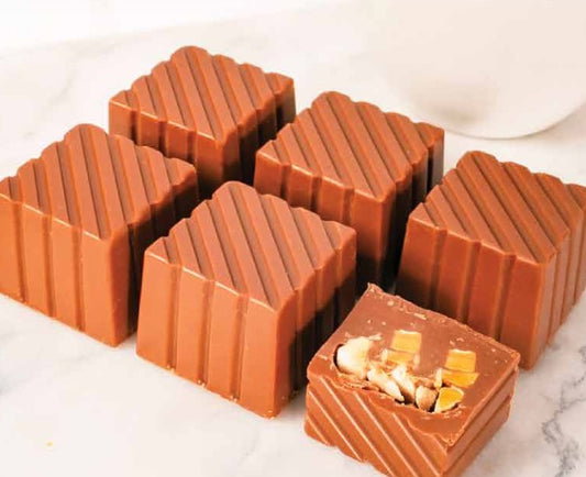 Luxury Chocolate Nutsella - H0204_0