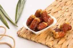 Saggae Dates