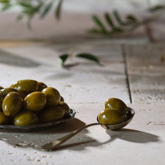 Premium Palestinian Olives Without Salt Dipped In Olive Oil_0