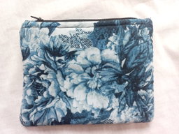🩷 Designed Cotton Pouch