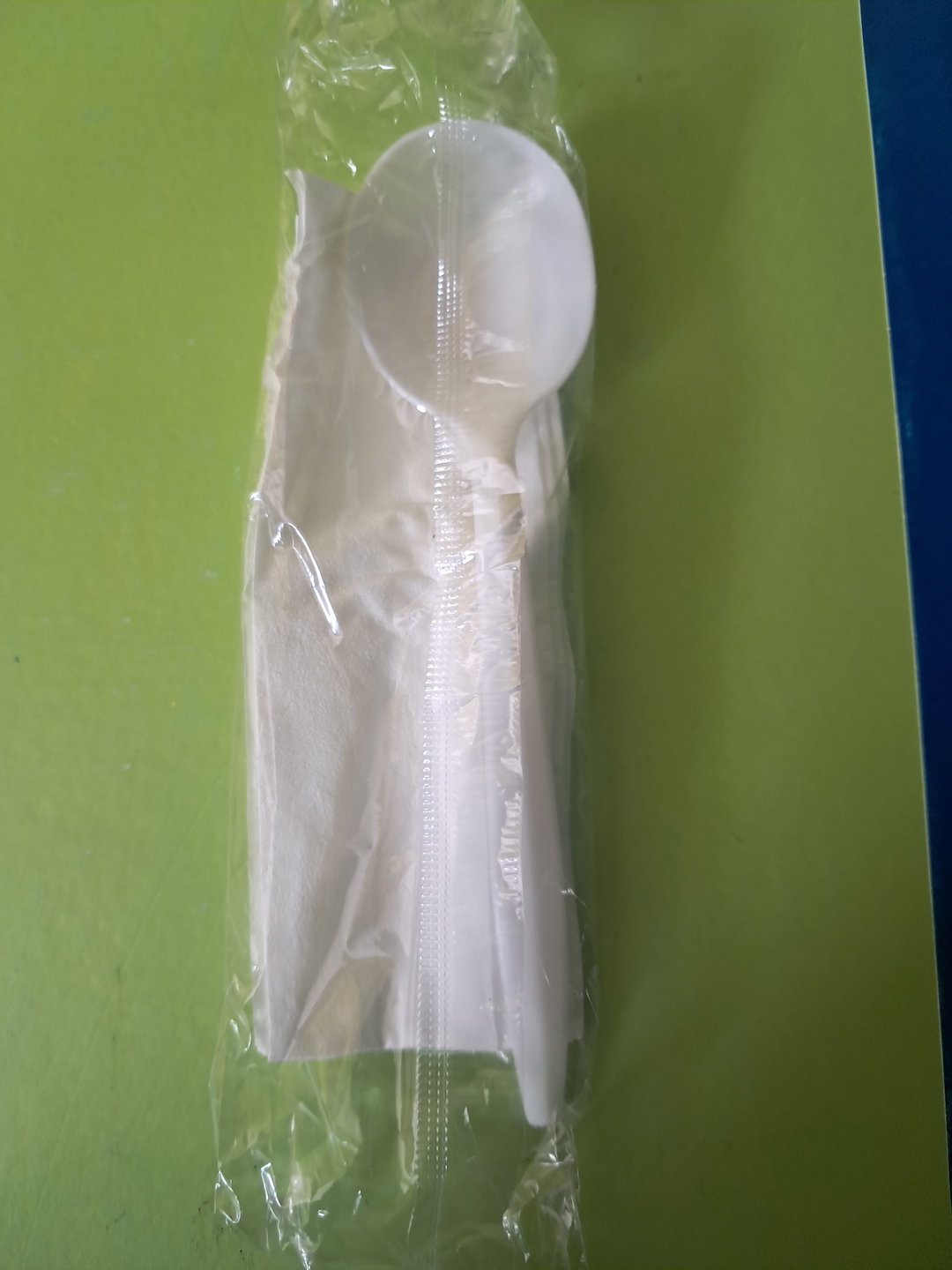 Wrap out napkins&spoon
