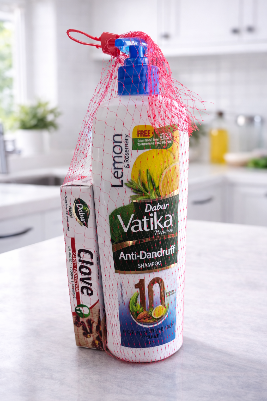Vatika Anti-Dandruff Shampoo 330 ml_0