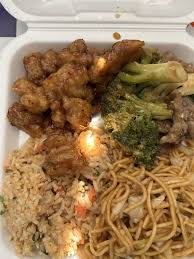 Large TV Tray Half Chowmein Half Fried Rice