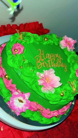 Custom Cakes