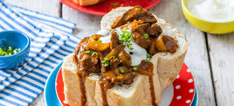Chicken Gibblet Bunny Chow_0