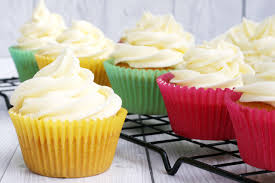 KIDDIES 4 CUP CAKES _0