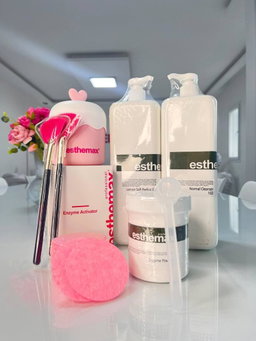 Esthemax 🇺🇸
