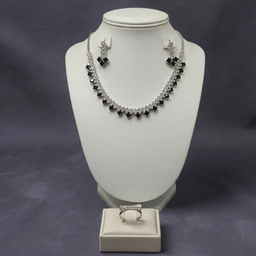 Indian jewellery