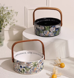 10400056 - VINTAGE GARDEN FOOD BASKET