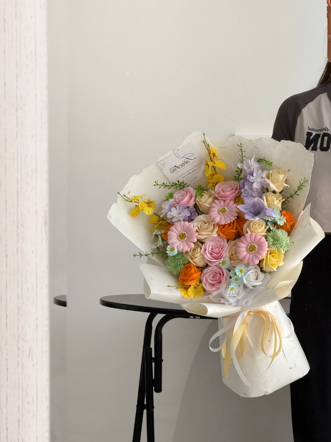Light Bloom Soap Flower Bouquet 