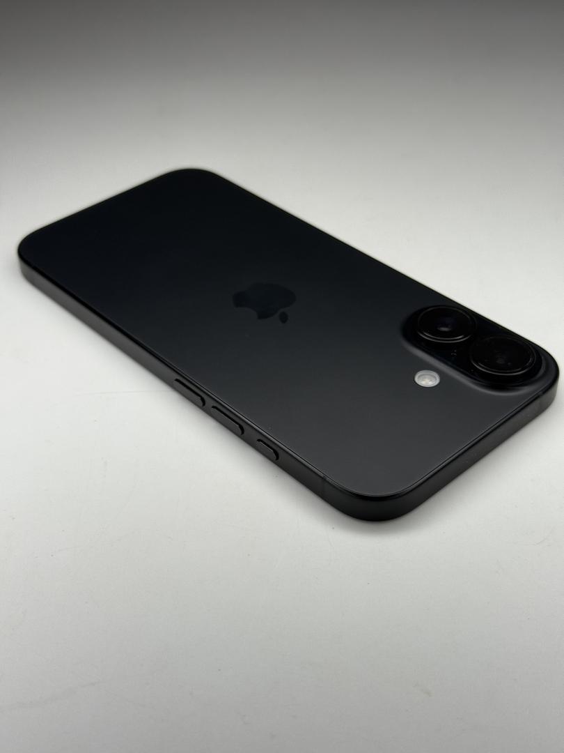 iPhone 16_1