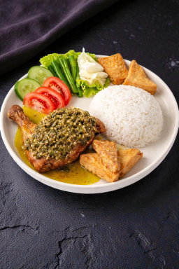 Ayam Penyet Sambal Hijau