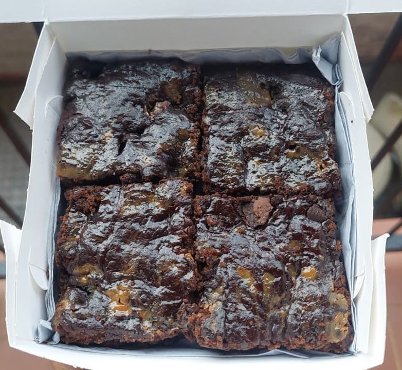 Caramel brownie box_1