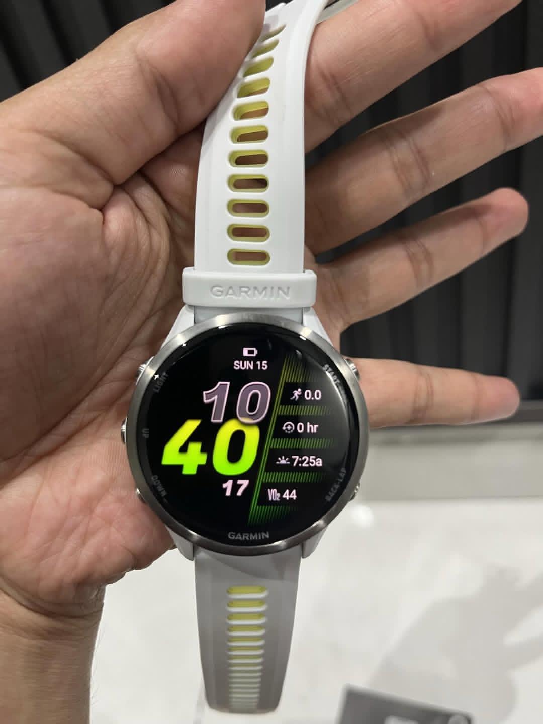 GARMIN FORERUNNER 970_3