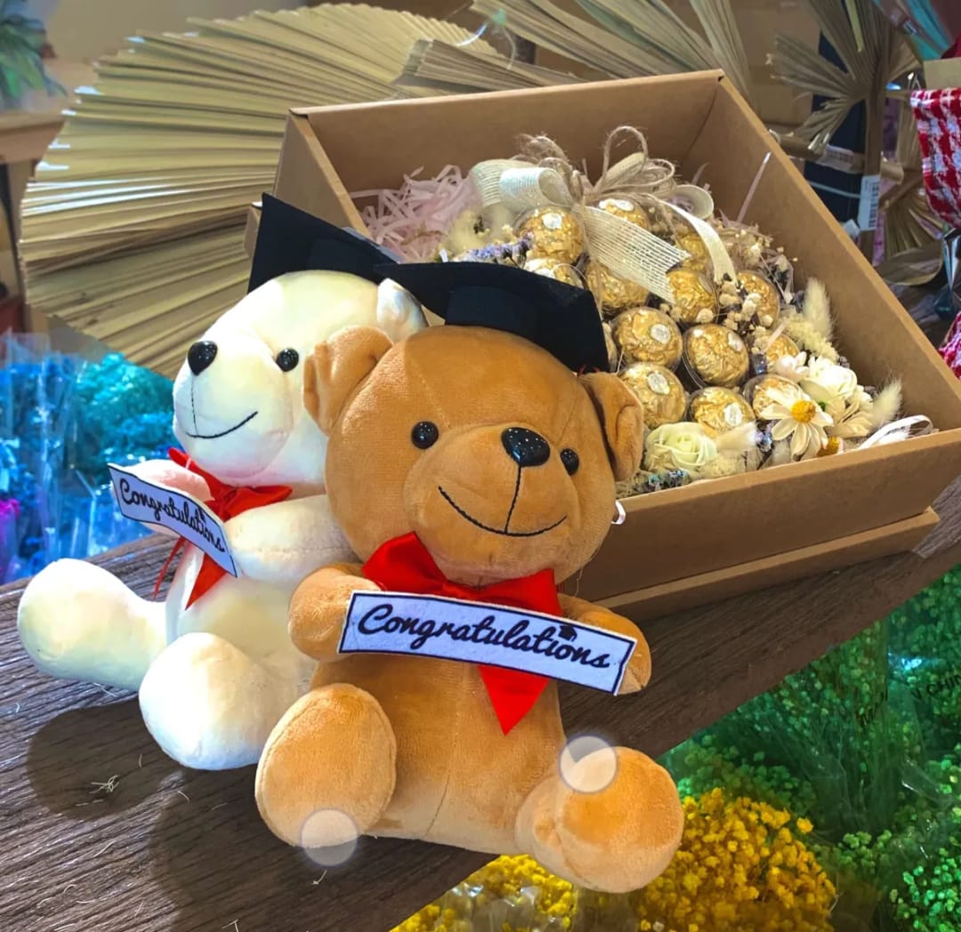 7 Inch Graduation Convo _1