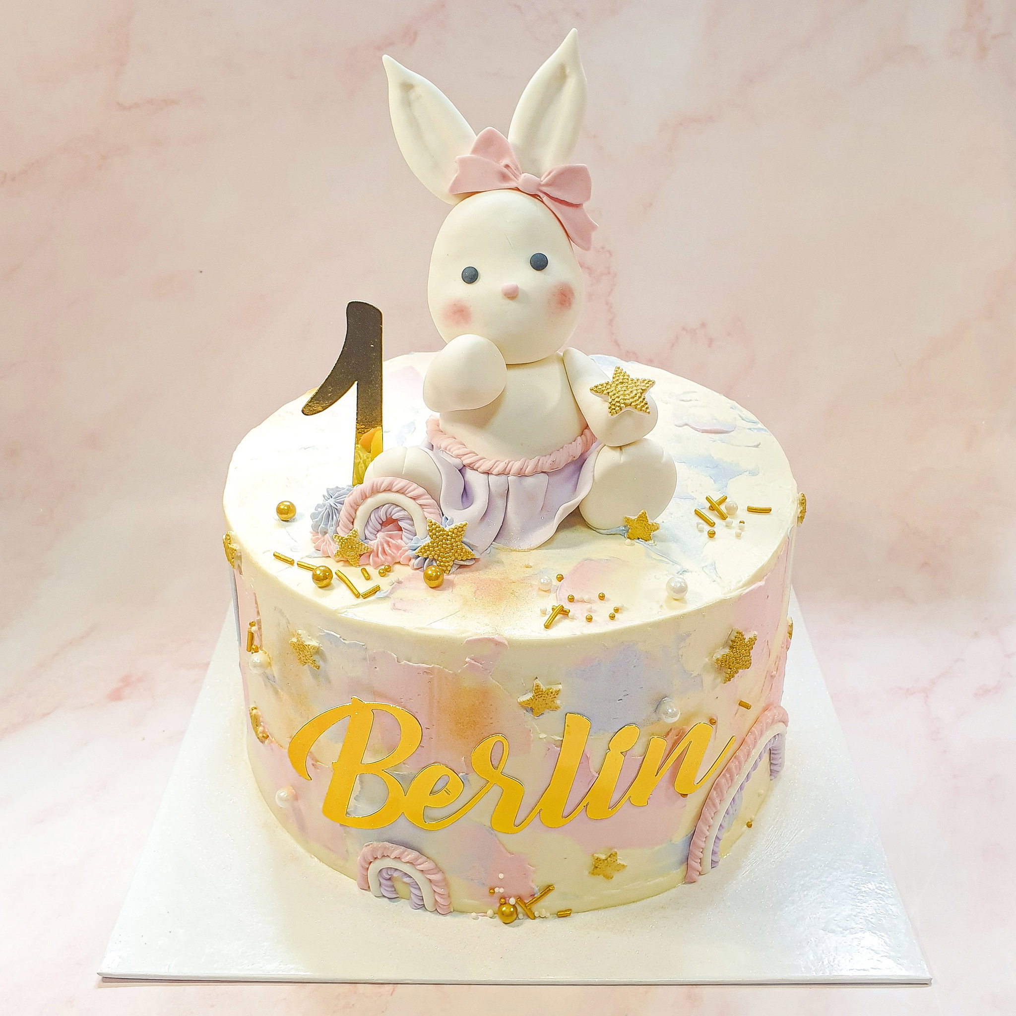 Pastel Rainbow Bunny Dream Cake_0